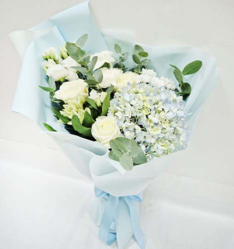 Букет с гортензией Букет с гортензией